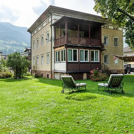 Apartament Apartment Villa Stumm Stumm