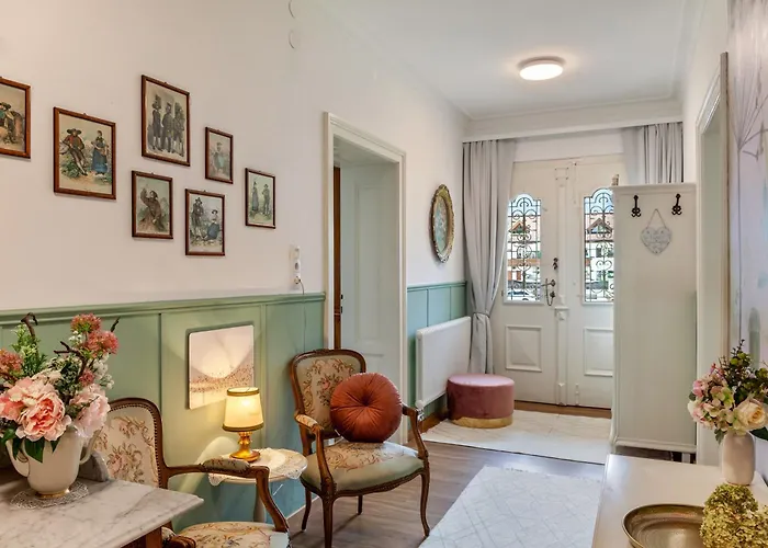 Apartment Villa Stumm דירה